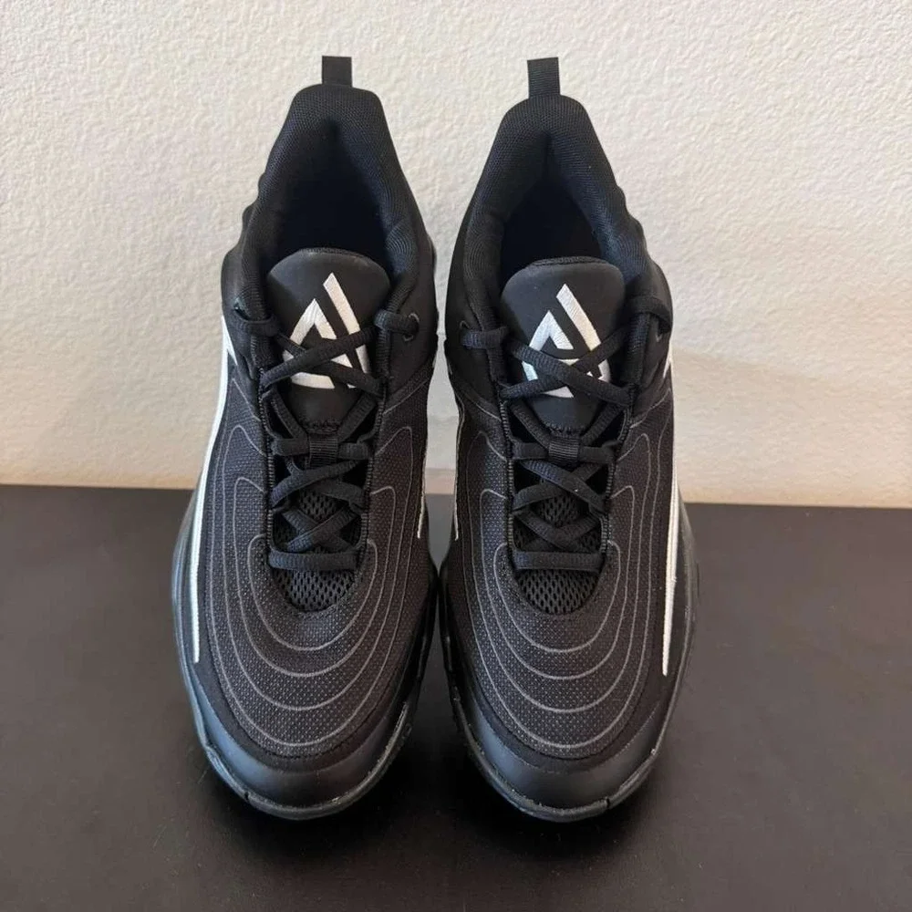 Nike Giannis Immortality 4 Basketball Shoes Black White Youth 7Y New Box Damage